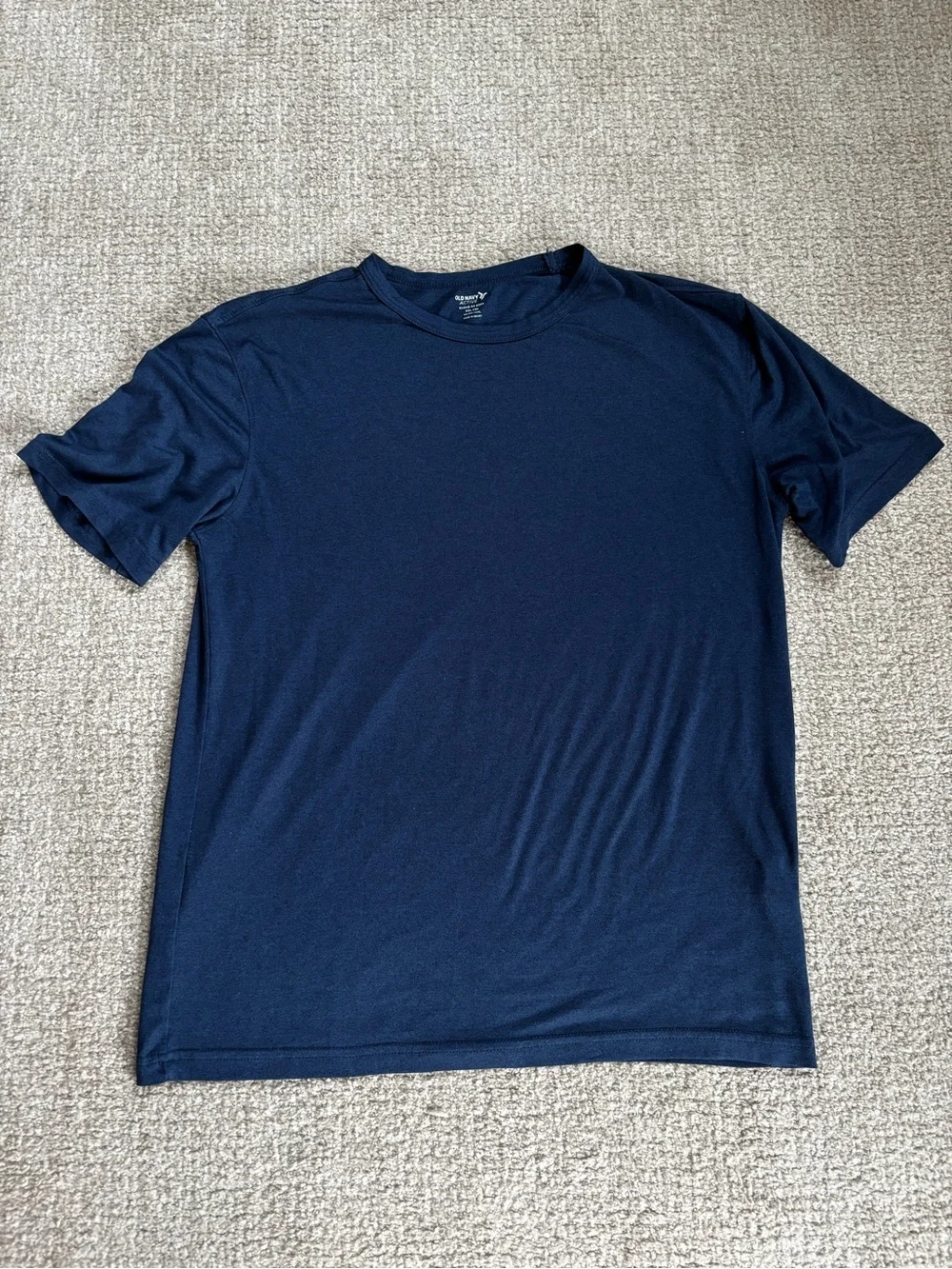 Old Navy Active XXL Go-Dry Cool Mesh & Cloud 94 Soft Tee Bundle​